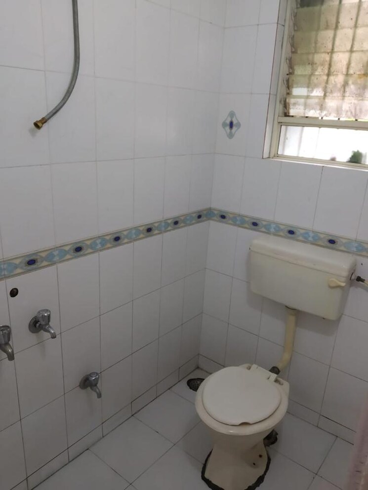 Bathroom, kudale-patil-township 2 Bedroom 800 Sq.Ft. Apartment In Vadgaon Budruk Pune 9134686