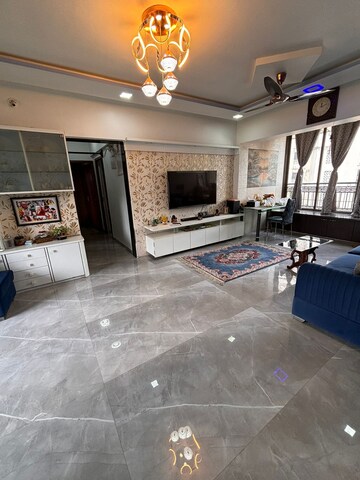 Bedroom in 3 BHK Apartment at Regency Towers, Kavesar – for Rent