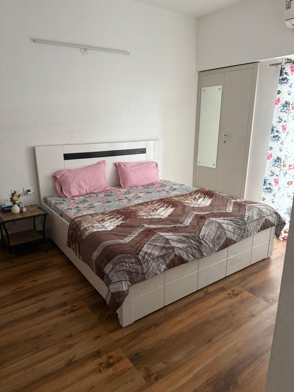 2 BHK Apartment For Rent in Ace Divino