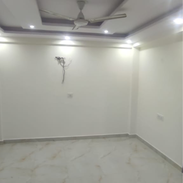 Room in 3 BHK Builder Floor at Chattarpur – for Rent
