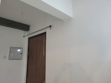Room in 2 BHK Apartment at Ace Divino, Sector 1 Greater Noida – for Rent