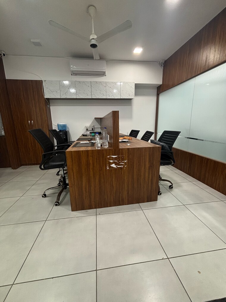 Tv Room, science city Commercial Office Space in IT/SEZ 900 Sq.Ft. In Science City Ahmedabad 9134787