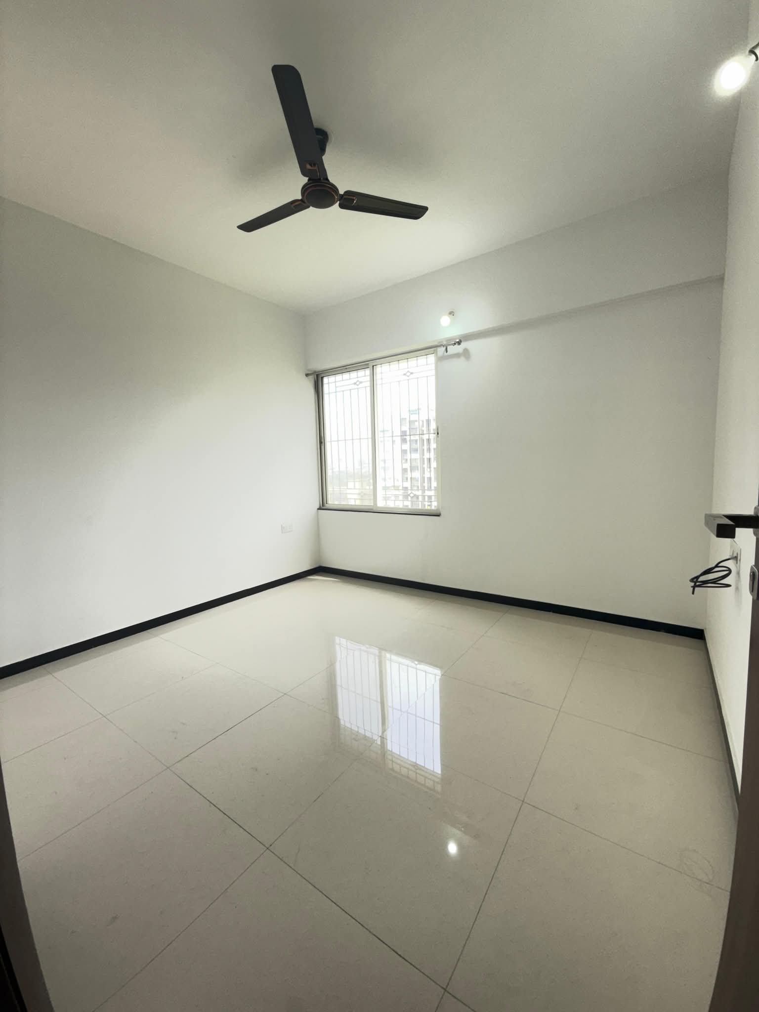 2 BHK 630 Sq.Ft. Apartment in Essen Shonest Towers