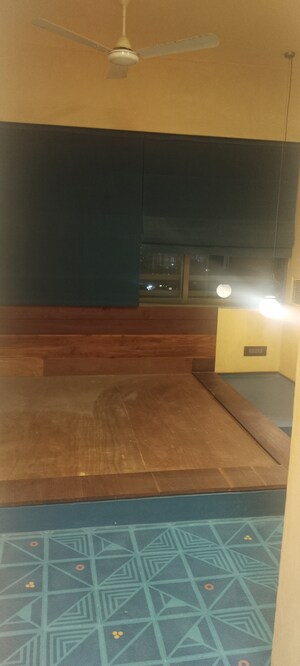 Room in 2 BHK Apartment at Vastrapur – for Sale
