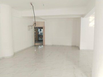 Room in  Office Space at Khetan Bhavan, Churchgate – for Rent