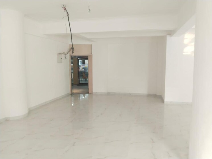 Room, khetan-bhavan Commercial Office Space 1900 Sq.Ft. In Churchgate Mumbai 9134820