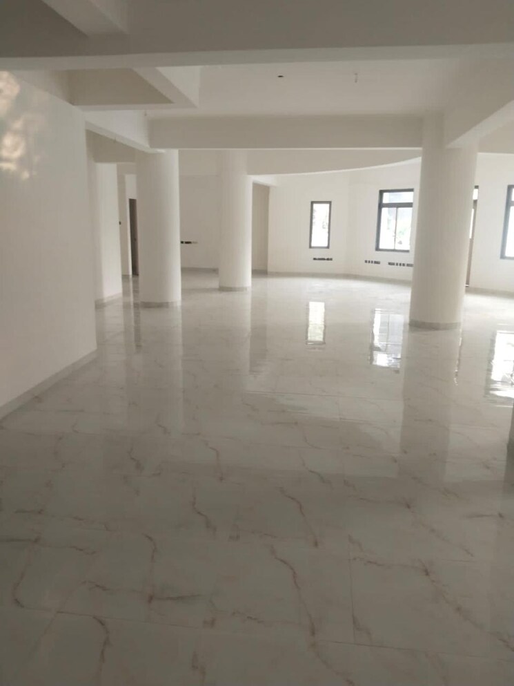 Room, khetan-bhavan Commercial Office Space 1900 Sq.Ft. In Churchgate Mumbai 9134820