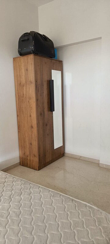 Room in 3 BHK Apartment at Dosti Ambrosia, Wadala East – for Sale