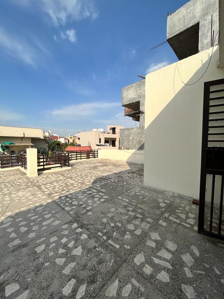 Exterior View, sector 40 1 Bedroom 752 Sq.Ft. Builder Floor In Sector 40 Gurgaon 9134888