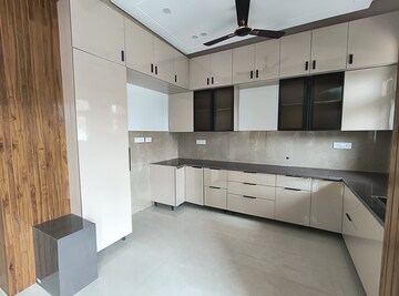 Kitchen in 4 BHK Builder Floor at Green Fields Colony – for Rent