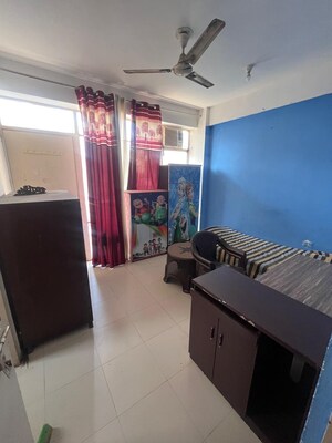 Team Area in 2 BHK Apartment at Signature Global City 92, Sector 92 – for Sale