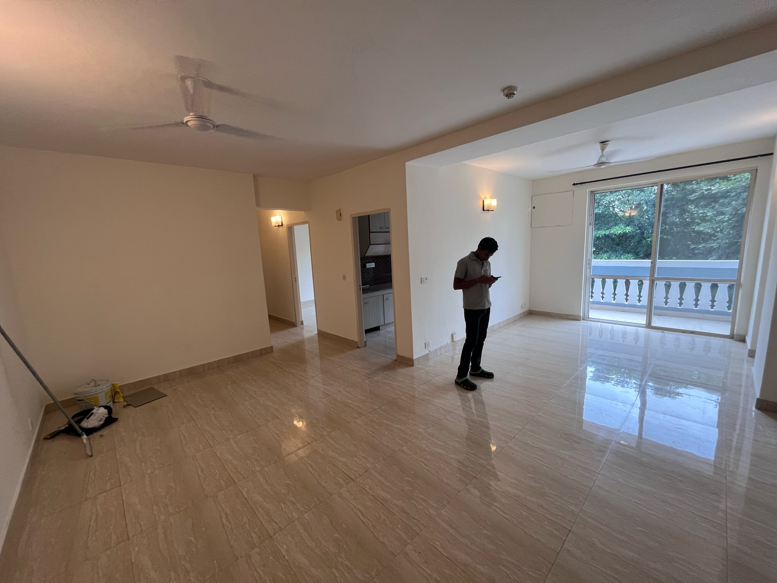 3 BHK + Study Room Apartment For Rent in DLF The Carlton Estate
