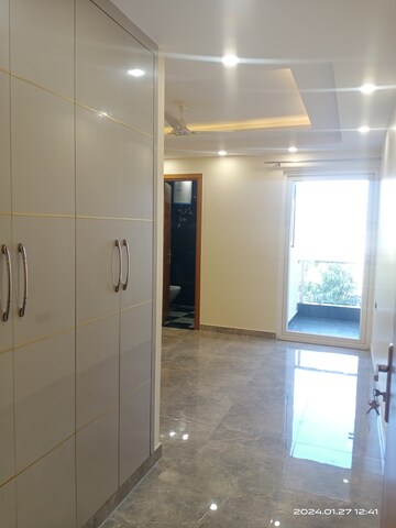 Living Room in 3 BHK Builder Floor at Vasant Kunj – for Rent
