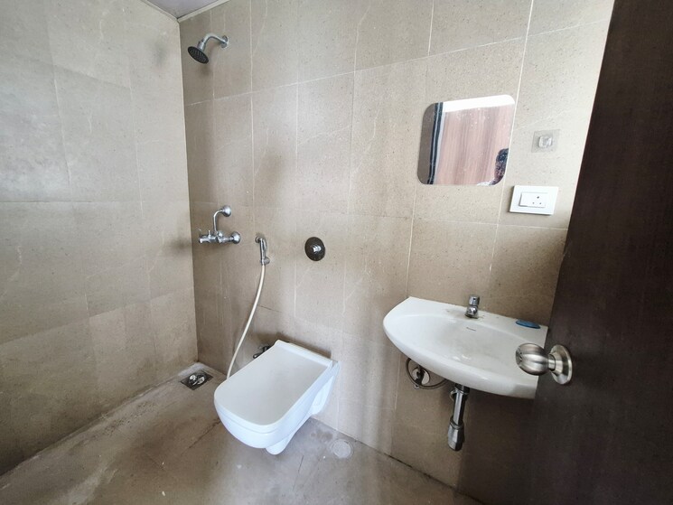 Bathroom, runwal-my-city 1.5 Bedroom 524 Sq.Ft. Apartment In Dombivli East Thane 9135028