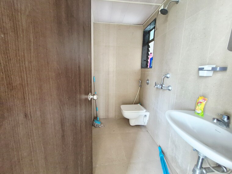 Bathroom, runwal-my-city 1.5 Bedroom 524 Sq.Ft. Apartment In Dombivli East Thane 9135028