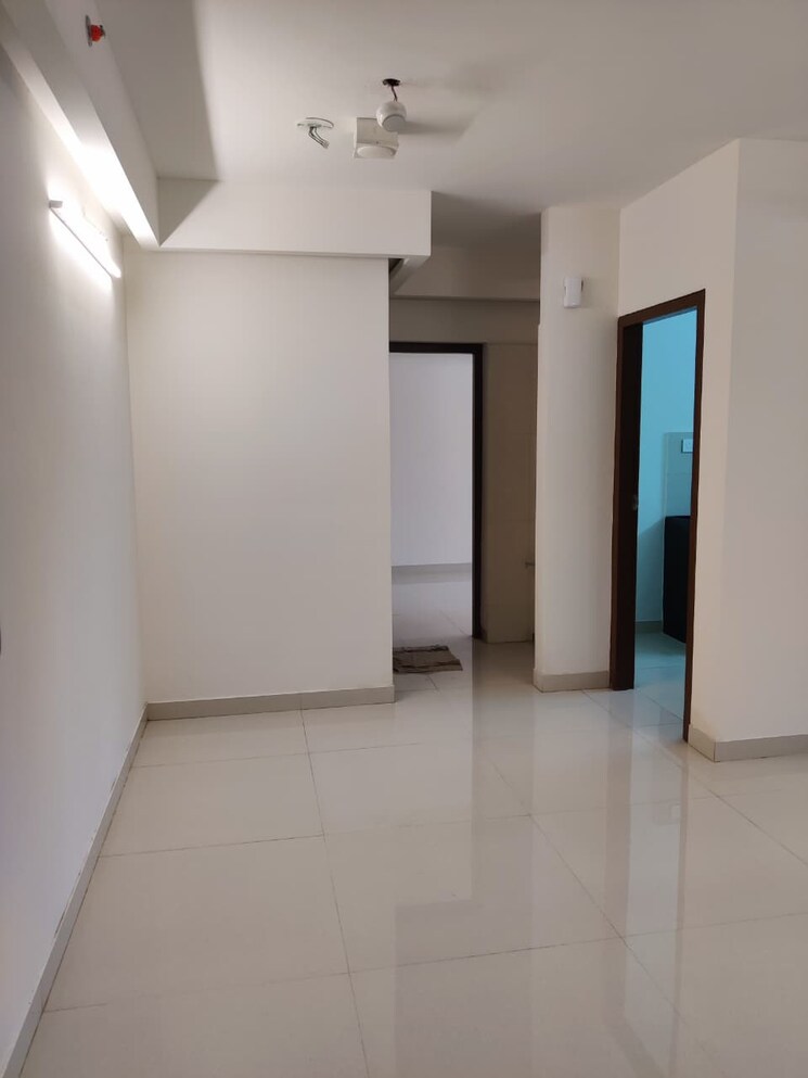 Room, worli 2 Bedroom 560 Sq.Ft. Apartment In Worli Mumbai 9135029