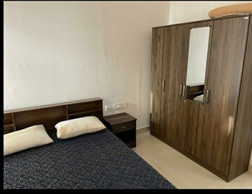 Bedroom in 2 BHK Apartment at Lodha Venezia, Parel – for Rent