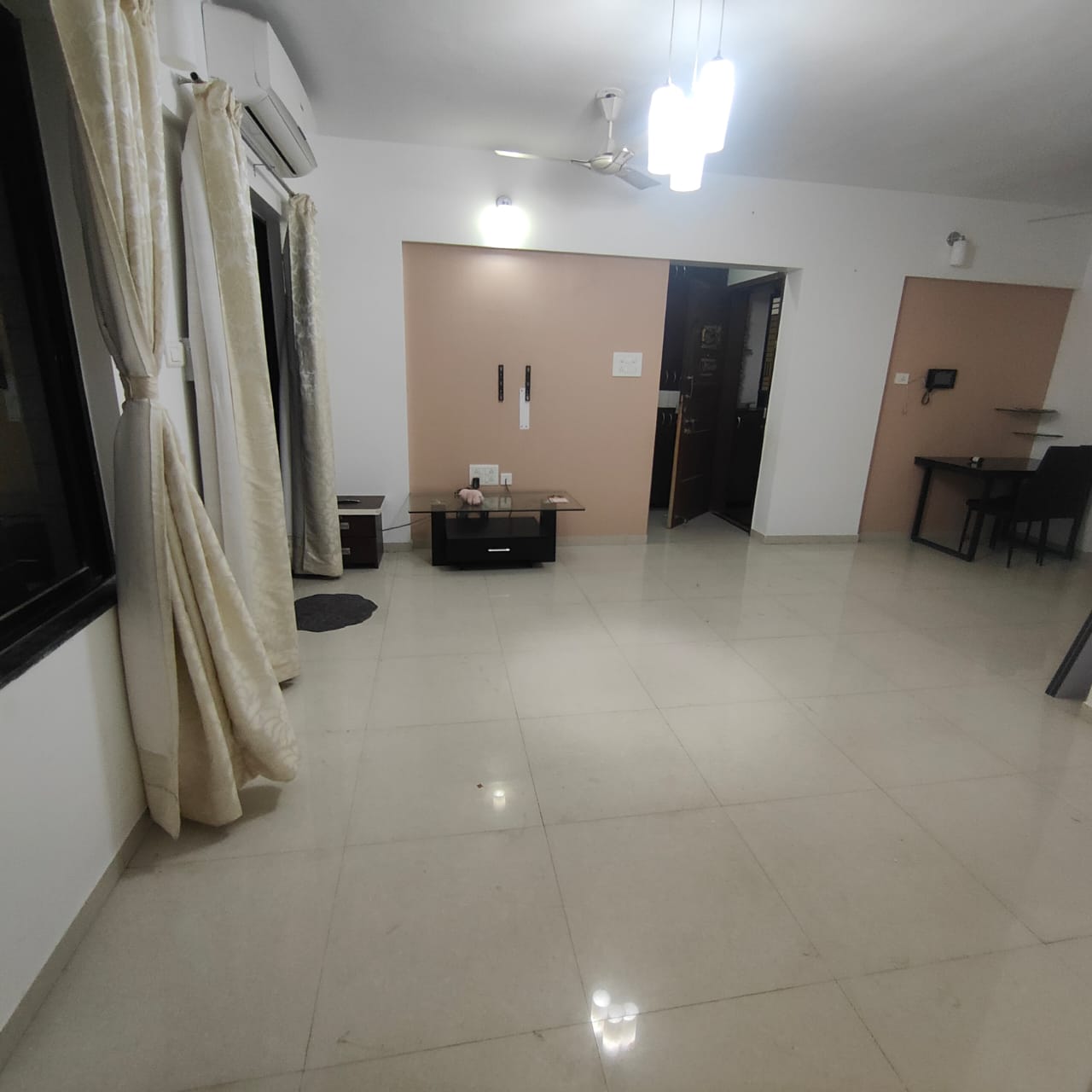 3 BHK + Servant Room Apartment For Rent in Saarrthi Shimmer N Shine