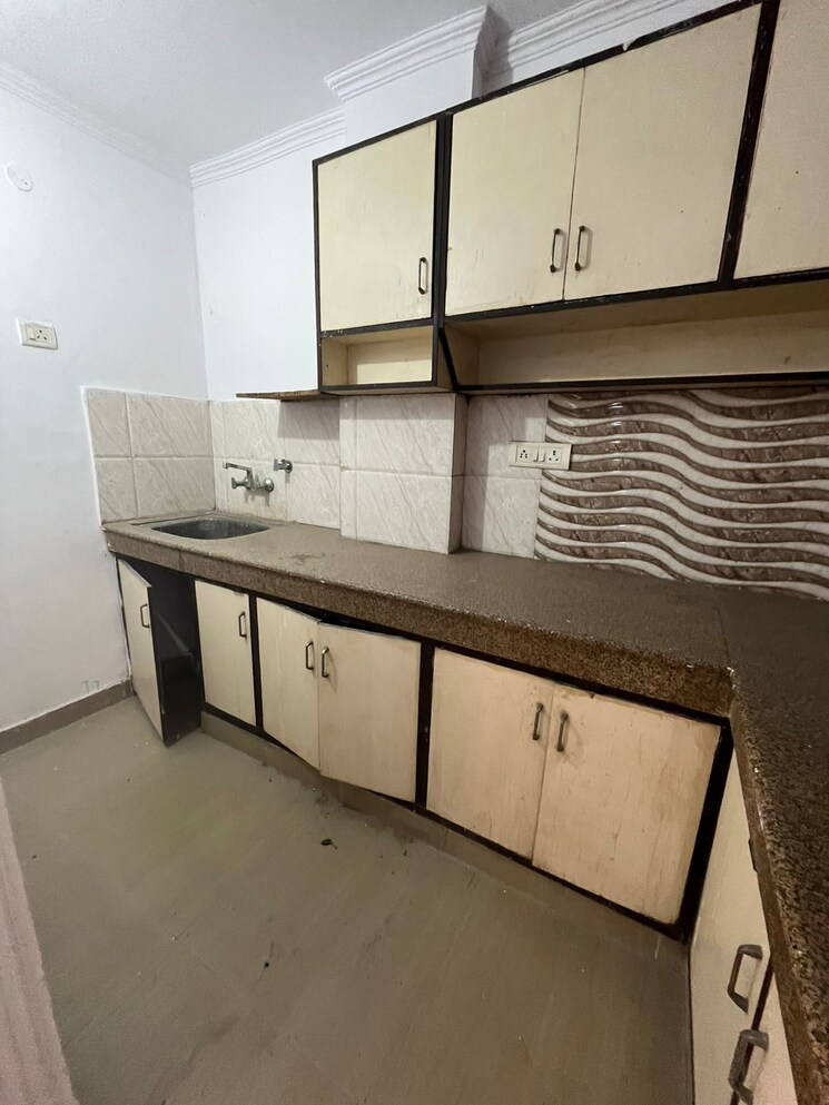 Kitchen, saket 2 Bedroom 800 Sq.Ft. Builder Floor In Saket Delhi 9135066