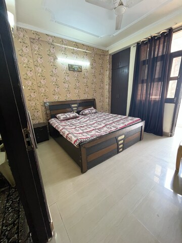 Bedroom in 2 BHK Builder Floor at Saket – for Rent