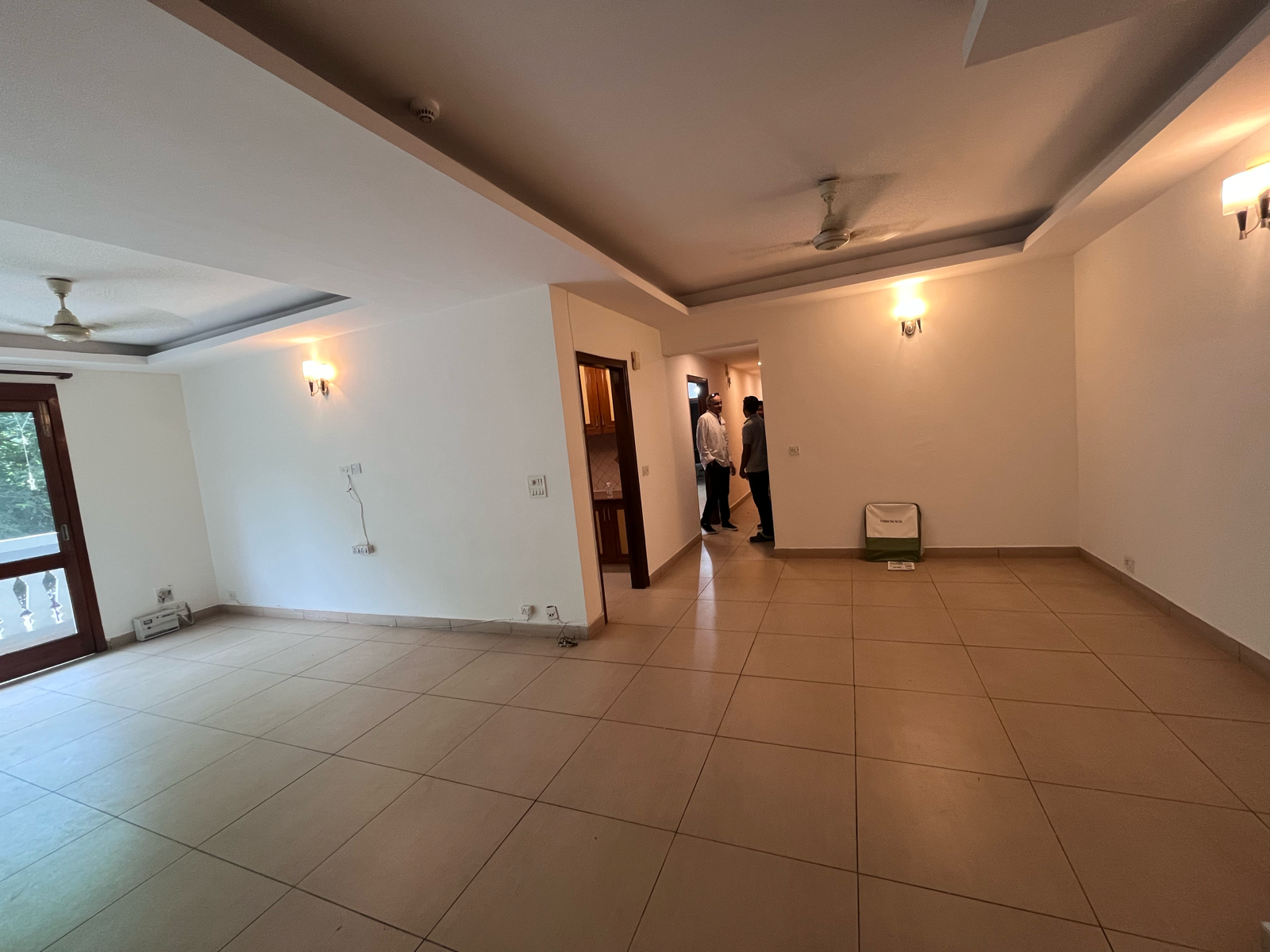 4 BHK + Extra Room 1640 Sq.Ft. Apartment in DLF The Carlton Estate