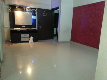 Room in 2 BHK Apartment at Soba Optima, Sinhagad Road – for Rent