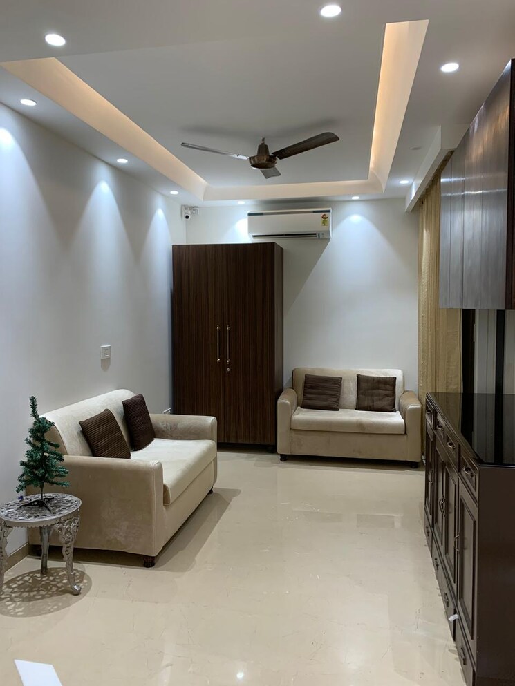 Living Room, greater kailash ii 4 Bedroom 2700 Sq.Ft. Builder Floor In Greater Kailash ii Delhi 9135101