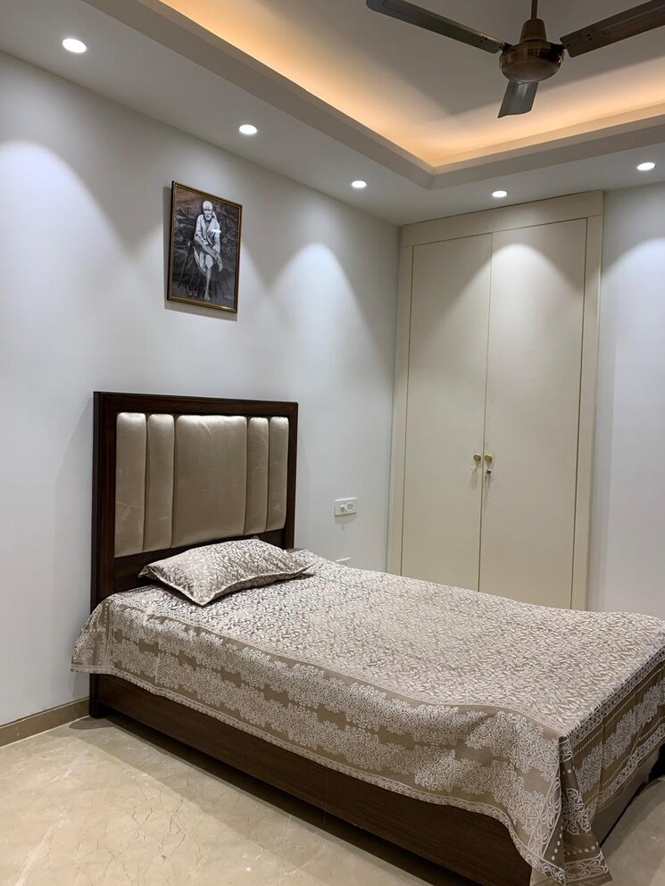 Bedroom, greater kailash ii 4 Bedroom 2700 Sq.Ft. Builder Floor In Greater Kailash ii Delhi 9135101
