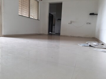 Room in 2 BHK Apartment at Soba Optima, Sinhagad Road – for Rent