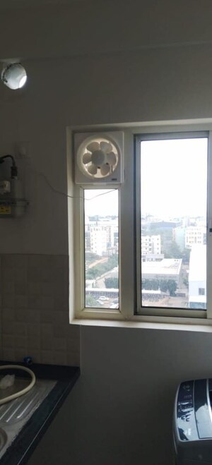 Room in 1 BHK Apartment at Svamitva Emerald Square, Bommasandra – for Sale