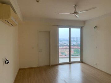 Room in 5 BHK Villa at Emaar Marbella, Sector 66 – for Rent