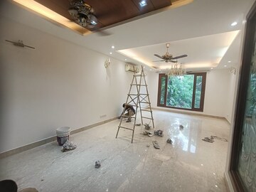 Room in 4 BHK Builder Floor at Greater Kailash I – for Rent