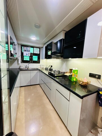 Kitchen in 2 BHK Builder Floor at Sector 52 – for Rent