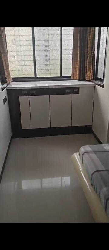 Furnished Amenities in 2 BHK Apartment at Vaishali Apartment CHS, Mazgaon – for Sale