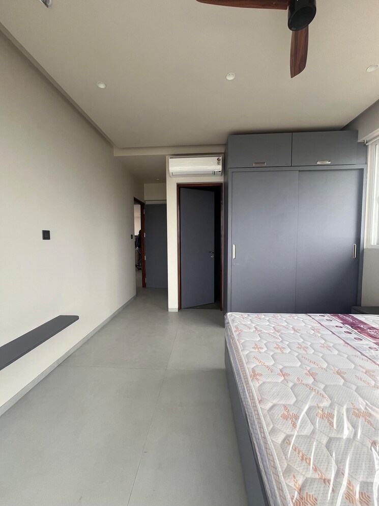 Master Bedroom, vraj-tiara 2 Bedroom 1097 Sq.Ft. Apartment In Worli Mumbai 9135374