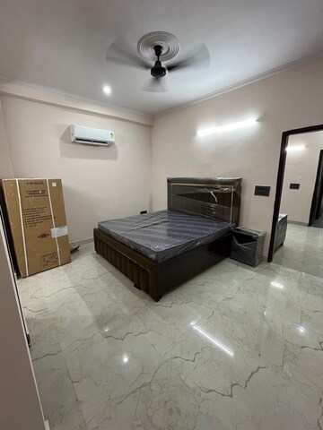 Master Bedroom in 1 BHK Builder Floor at Sector 45 – for Rent