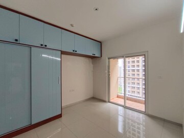 Room in 2 BHK Apartment at Sobha Dream Gardens, Thanisandra Main Road – for Rent