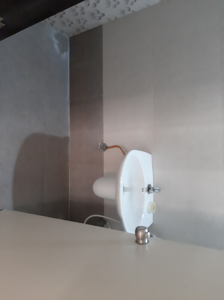 Bathroom, bandal-sudatta-sankul 2 Bedroom 780 Sq.Ft. Apartment In Sinhagad Pune 9135469