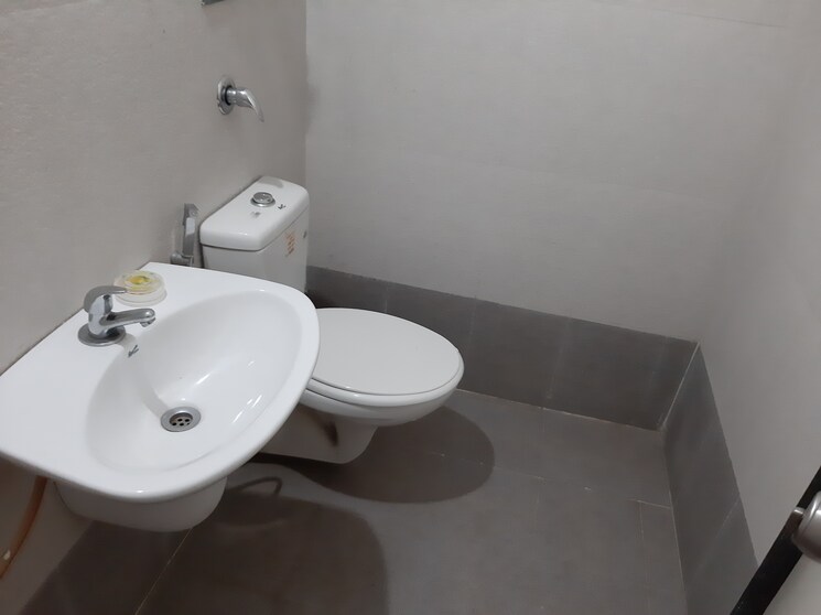 Bathroom, bandal-sudatta-sankul 2 Bedroom 780 Sq.Ft. Apartment In Sinhagad Pune 9135469