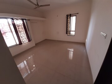 Room in 2 BHK Apartment at Bandal Sudatta Sankul, Sinhagad – for Rent