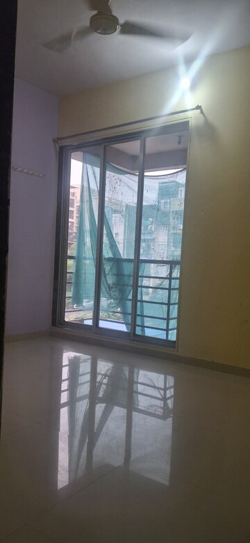 Bedroom in 1 BHK Apartment at Rabale – for Rent