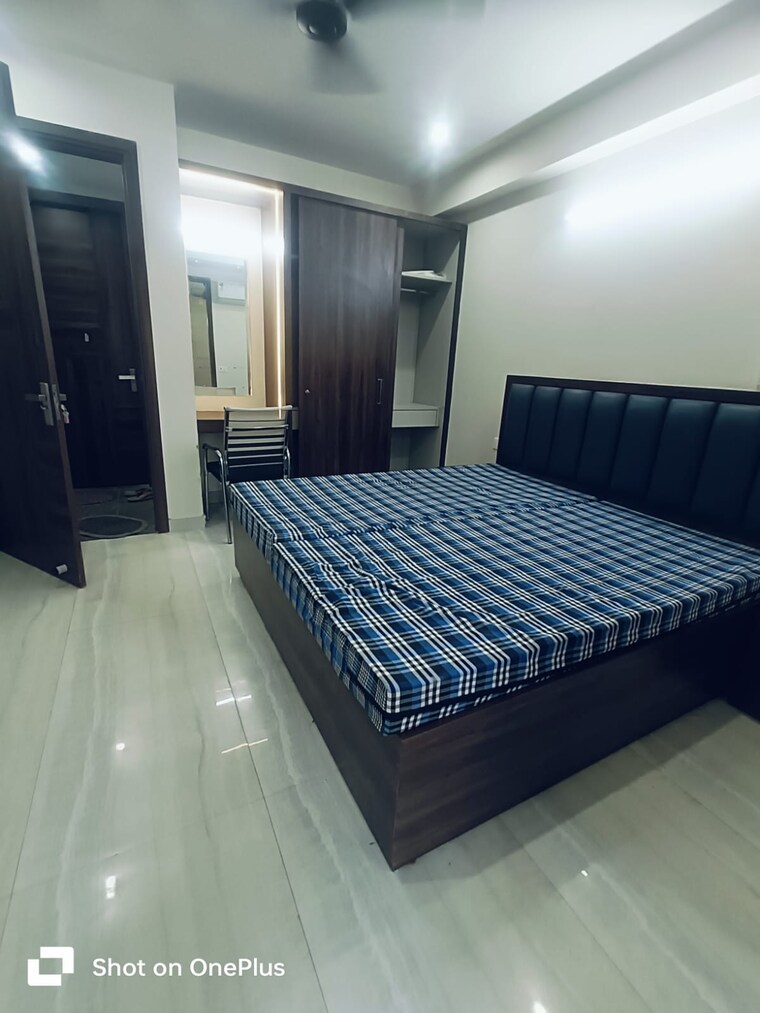 Bedroom, dlf city phase 3 1 RK 302 Sq.Ft. Apartment In Dlf City Phase 3 Gurgaon 9135539