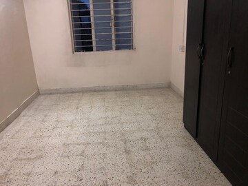 Room in 2 BHK Apartment at Dharmavat Sunder Garden, Anand Nagar – for Rent