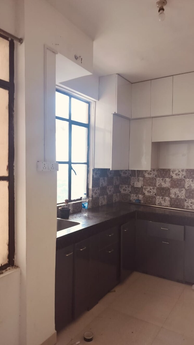 Kitchen, signature-global-proxima-phase-2 2 Bedroom 685 Sq.Ft. Apartment In Sector 89 Gurgaon 9135552