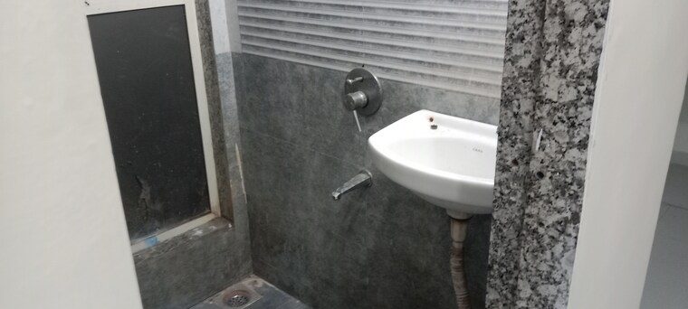 Bathroom, planet-horizon 1 Bedroom 675 Sq.Ft. Apartment In Ulwe Navi Mumbai 9135563