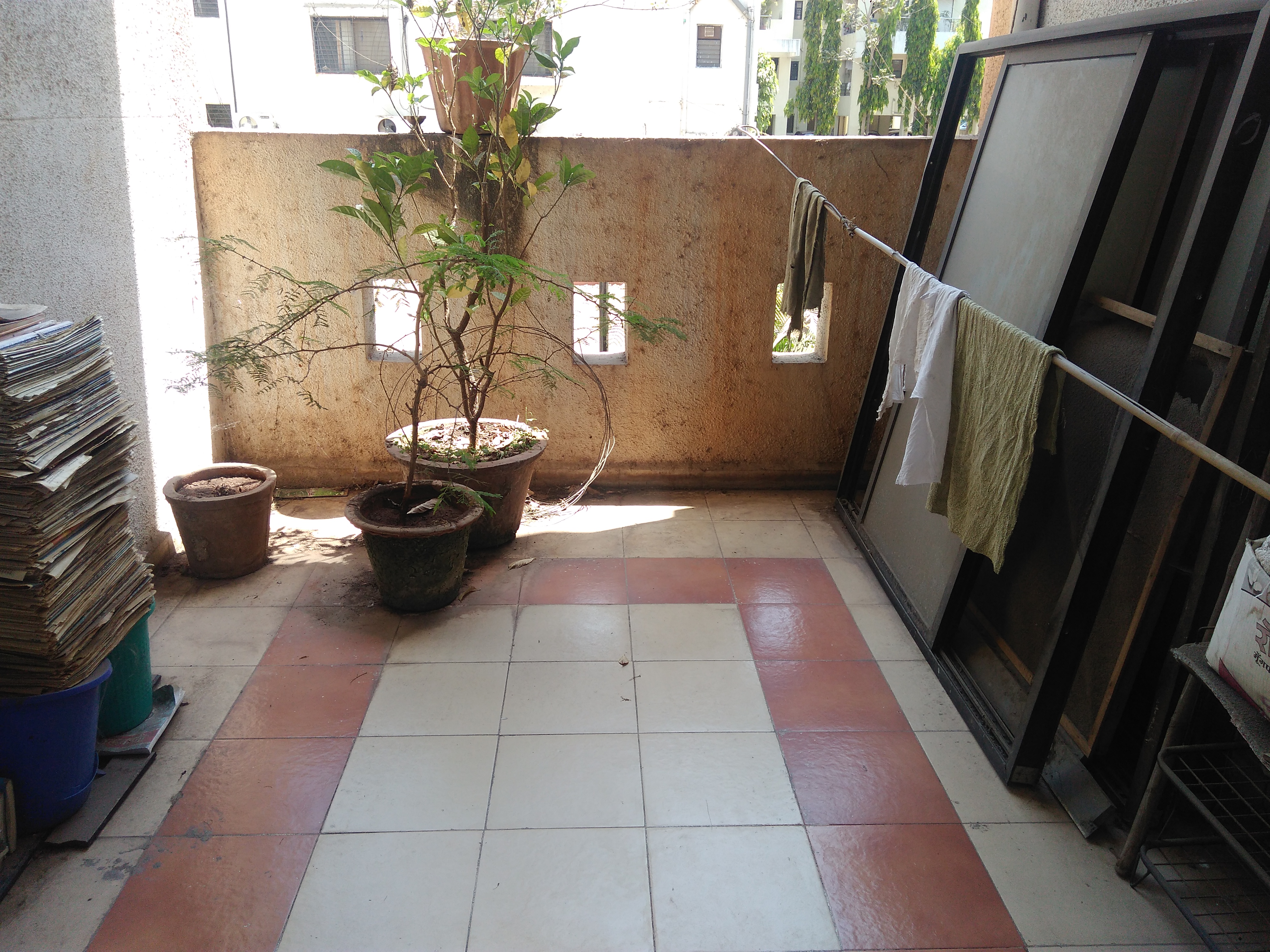 2 BHK + Servant Room Apartment For Rent in Yeshodeep Apartment