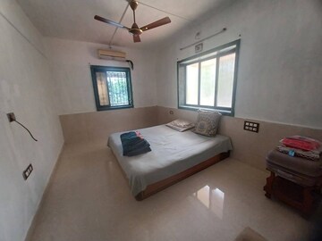 2 BHK Apartment For Sale in Santacruz West