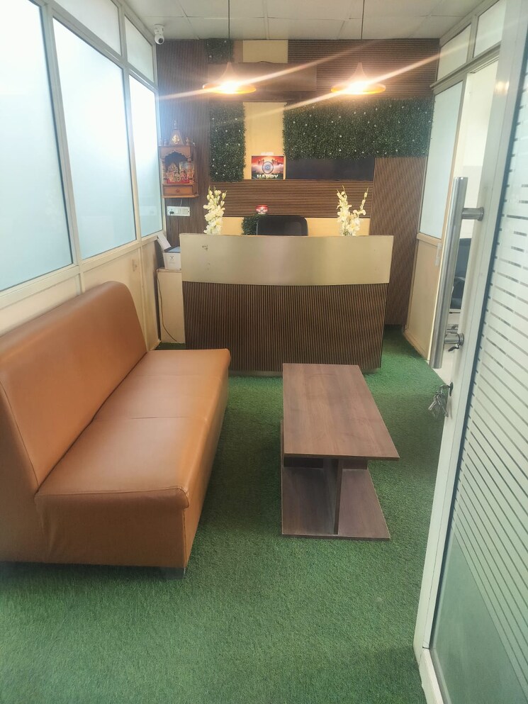 Kitchen, sector 3 Commercial Office Space 1500 Sq.Ft. In Sector 3 Noida 9135574