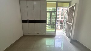 Room in 3 BHK Apartment at Gaur City 2 - 16th Avenue, Sector 16c Greater Noida – for Sale