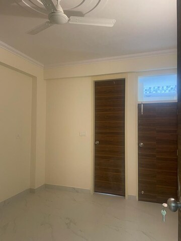 Room in 2 BHK Builder Floor at Chattarpur – for Rent